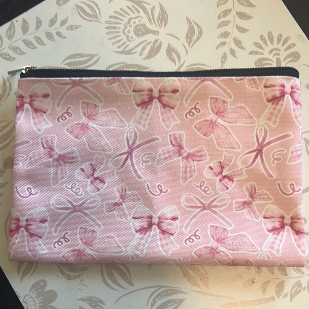 Pink Bow Patterned Pencil Case